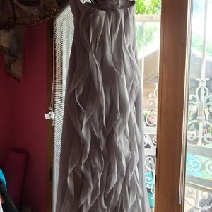 Long bridesmade/prom strapless dress